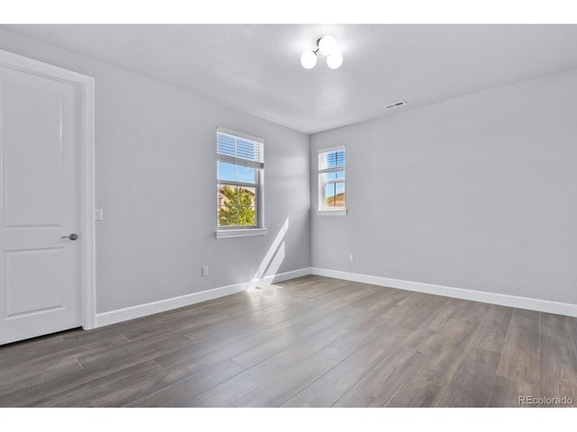 9781 Cantabria Pt, Lone Tree, CO 80124