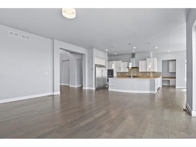 9781 Cantabria Pt, Lone Tree, CO 80124
