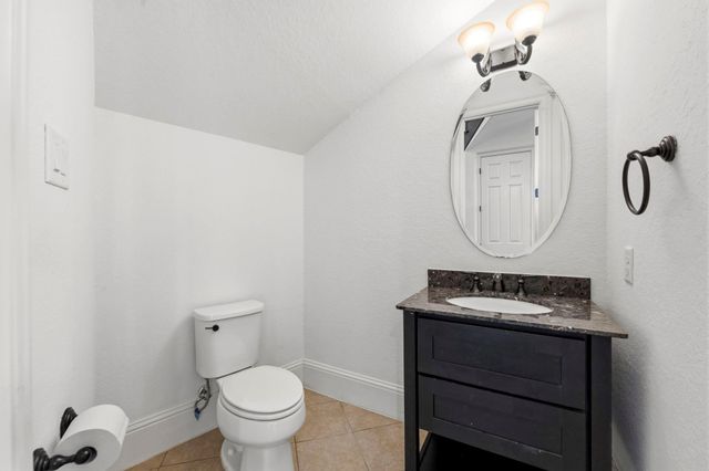 10 Coronet Ridge Court, The Woodlands, TX 77375