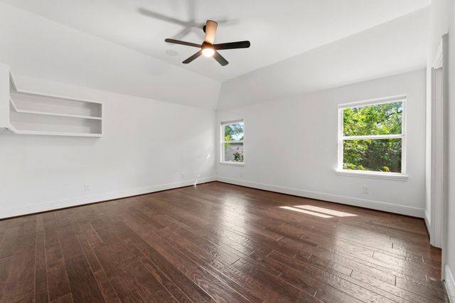 10 Coronet Ridge Court, The Woodlands, TX 77375