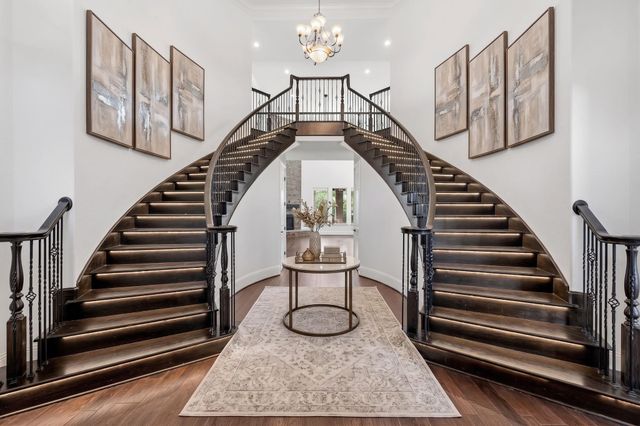 10 Coronet Ridge Court, The Woodlands, TX 77375