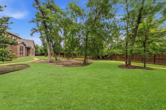 10 Coronet Ridge Court, The Woodlands, TX 77375