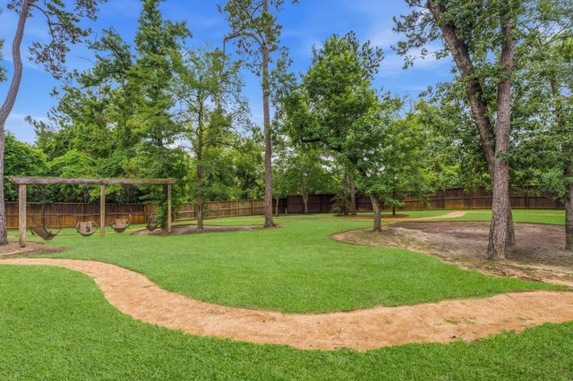 10 Coronet Ridge Court, The Woodlands, TX 77375