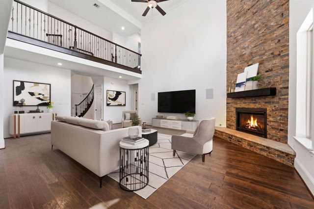 10 Coronet Ridge Court, The Woodlands, TX 77375