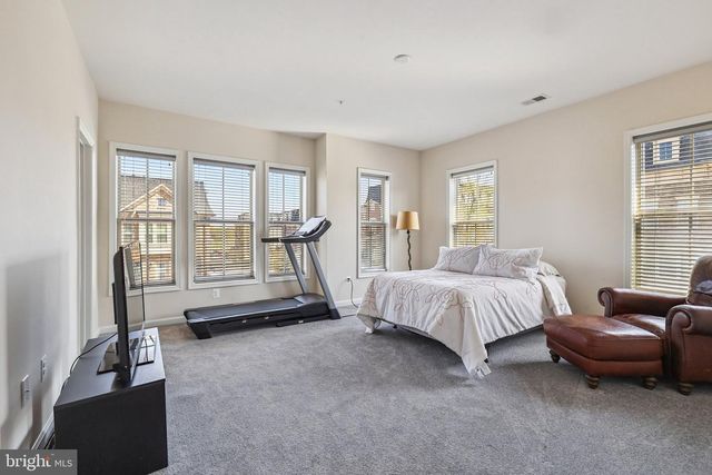 615 RIVER MIST DR, Oxon Hill, MD 20745