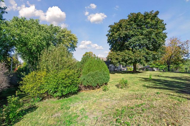 16282 West Avenue SE, Prior Lake, MN 55372