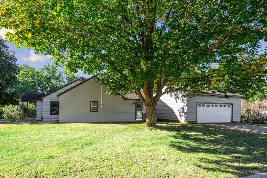 16282 West Avenue SE, Prior Lake, MN 55372 — photo 2