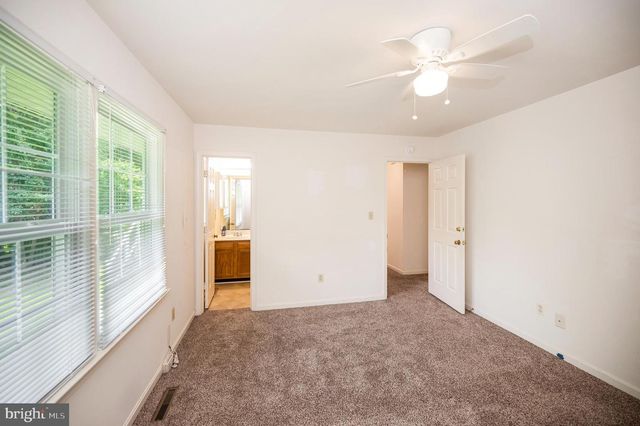 5065 GALLAGER DR, Fredericksburg, VA 22407