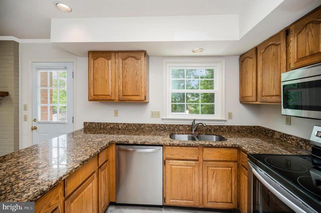 5065 GALLAGER DR, Fredericksburg, VA 22407