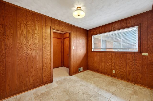 3928 W Houston Street, Sherman, TX 75092