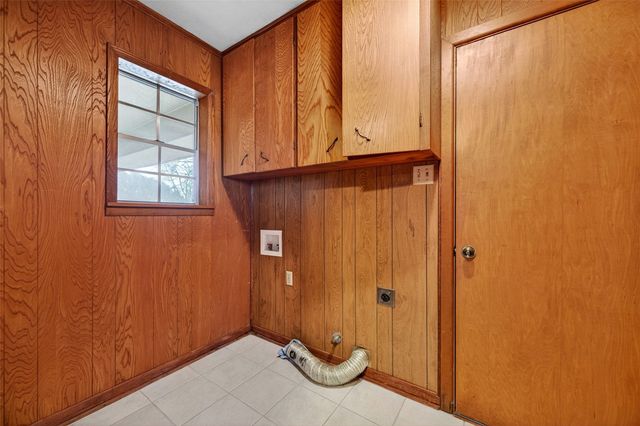 3928 W Houston Street, Sherman, TX 75092