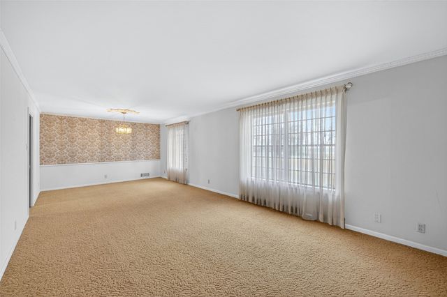 3928 W Houston Street, Sherman, TX 75092