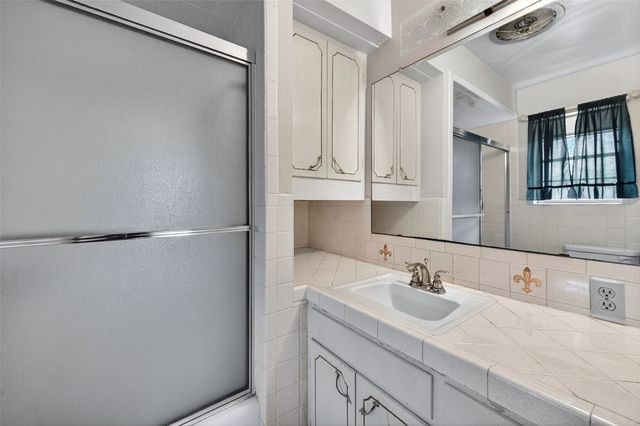 3928 W Houston Street, Sherman, TX 75092