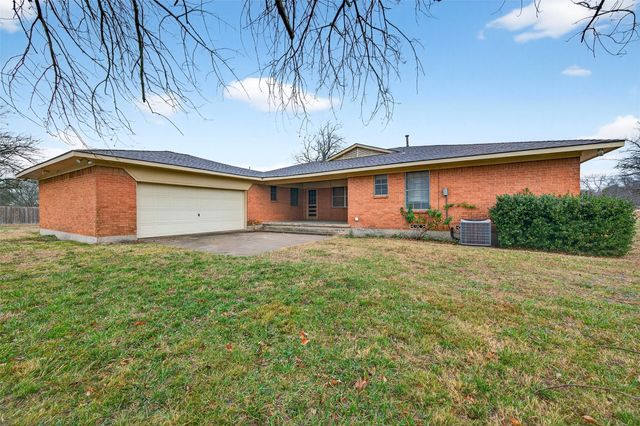 3928 W Houston Street, Sherman, TX 75092