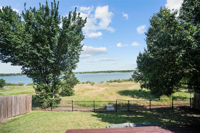 2832 Appaloosa Court, Little Elm, TX 75068
