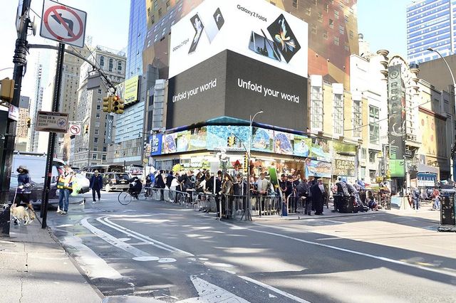 520 9th Avenue, New York City, NY 10018