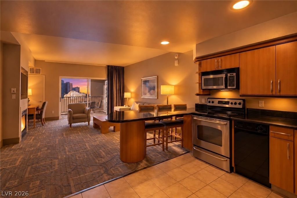 211 East Flamingo Road 719, Las Vegas, NV 89169 — photo 2