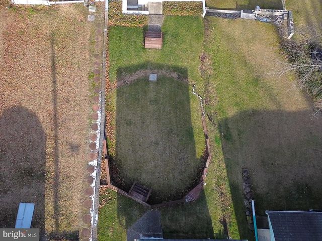 62 S CHURCH ST, Mohnton, PA 19540