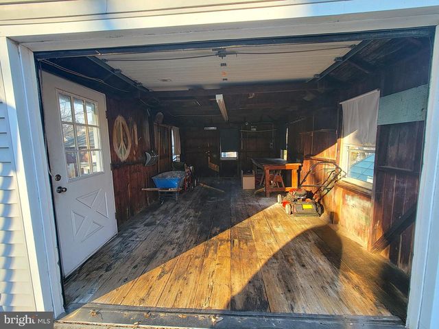 62 S CHURCH ST, Mohnton, PA 19540