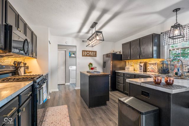 5871 Glen Haven Boulevard, Plainfield, IN 46168