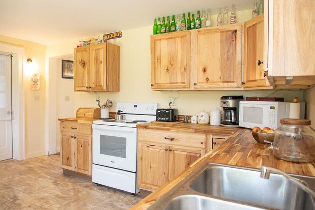 13643 NYS Route 9N, Jay, NY 12941