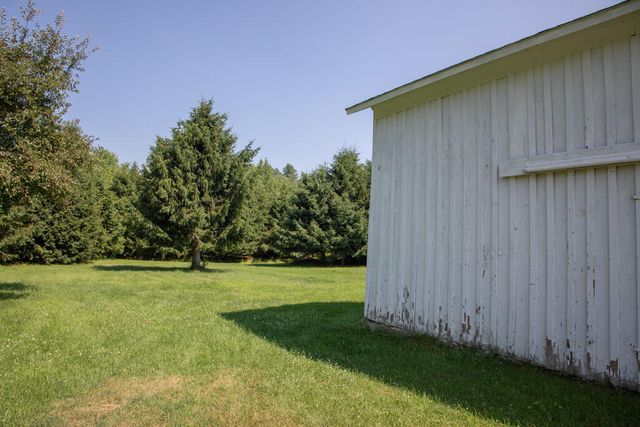 13643 NYS Route 9N, Jay, NY 12941