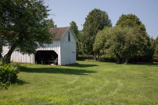 13643 NYS Route 9N, Jay, NY 12941