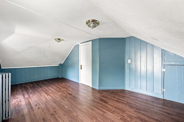 139 Endicott St, Worcester, MA 01610