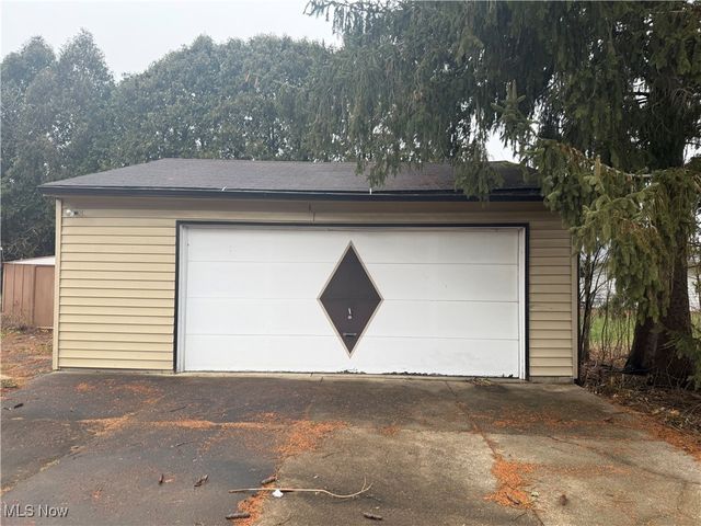 184 Owosso Avenue, Fairlawn, OH 44333