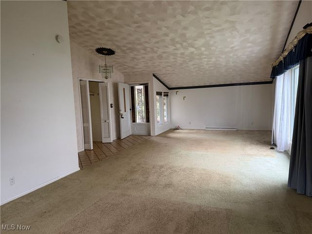 184 Owosso Avenue, Fairlawn, OH 44333