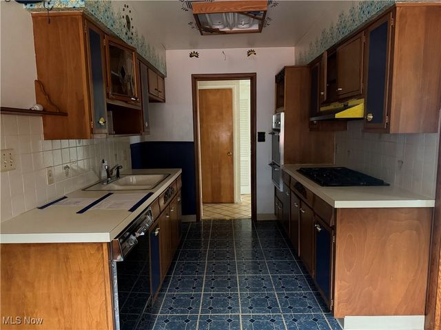 184 Owosso Avenue, Fairlawn, OH 44333