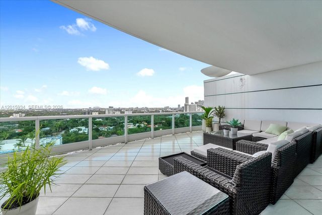 2127 Brickell Ave 2005, Miami, FL 33129