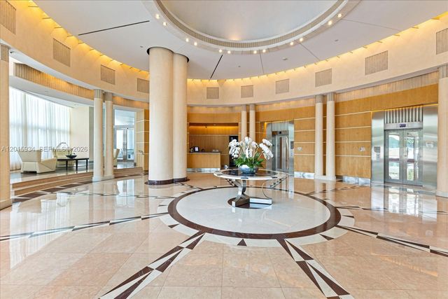 2127 Brickell Ave 2005, Miami, FL 33129