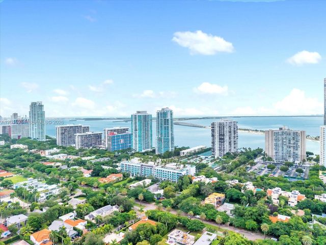 2127 Brickell Ave 2005, Miami, FL 33129
