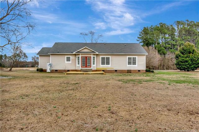 143 Pridgen Road, Lumberton, NC 28358