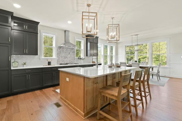 250 S Center Street, Northville City, MI 48167