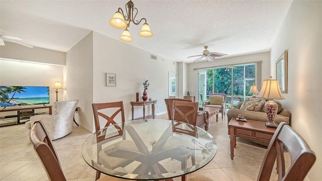 4655 TOWER HILL LANE 2414, Sarasota, FL 34238