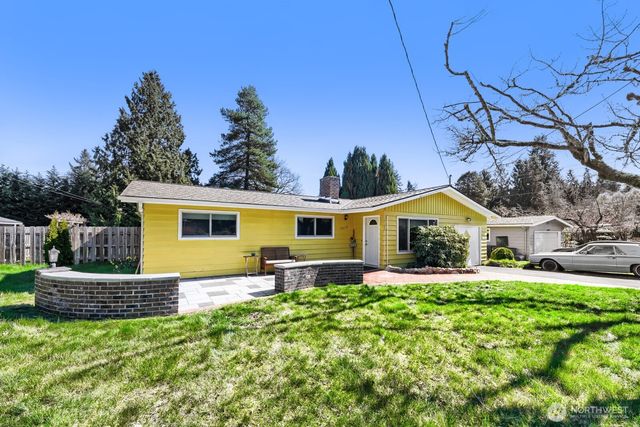 24119 78th Place W, Edmonds, WA 98026