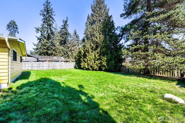 24119 78th Place W, Edmonds, WA 98026