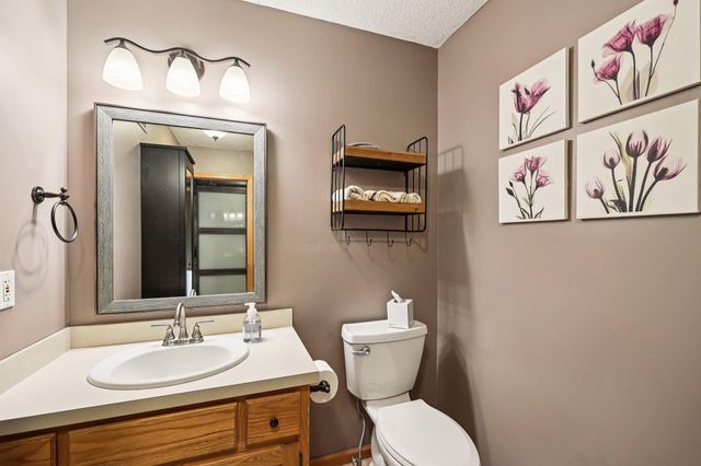 218 Birch Road, Wyoming, MN 55092