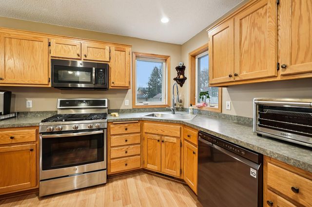 218 Birch Road, Wyoming, MN 55092