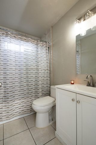 505 Thames Ct, Modesto, CA 95354