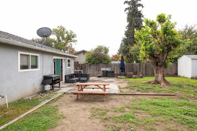 505 Thames Ct, Modesto, CA 95354