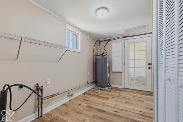 1033 E Third Street, Greenfield, IN 46140