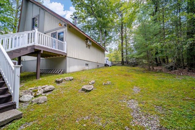 142 N Emerald Drive, Rock Hill, NY 12775