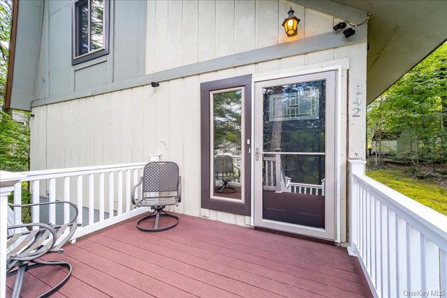 142 N Emerald Drive, Rock Hill, NY 12775