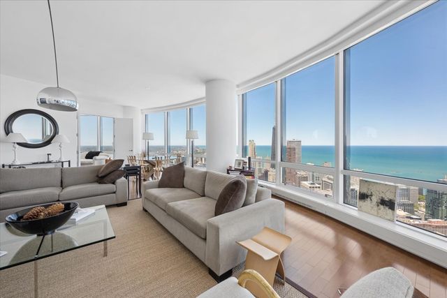 401 N Wabash Avenue 59A, Chicago, IL 60611