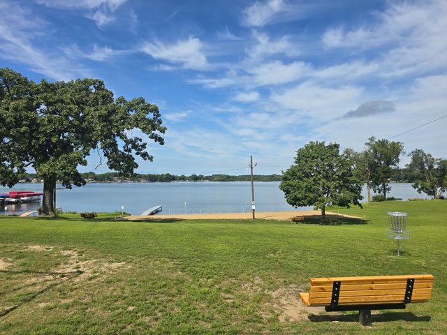 3821 E Wonder Lake Road, Wonder Lake, IL 60097