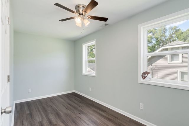 3821 E Wonder Lake Road, Wonder Lake, IL 60097