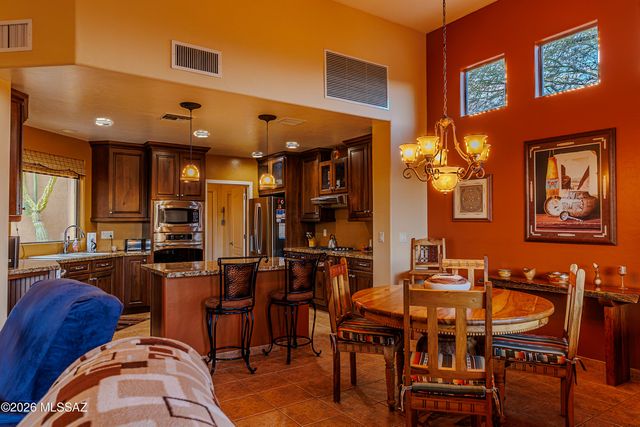 13913 E Fiery Dawn Drive, Vail, AZ 85641